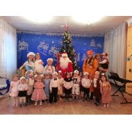 Новый год 2016 младшая группа